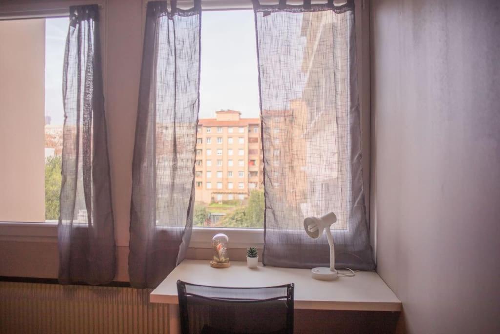 T2 Cosy & Moderne Avec Parking Prive Gratuit A Віллербанн Екстер'єр фото